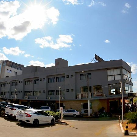 Galatas Central Hotel Patos de Minas Zewnętrze zdjęcie