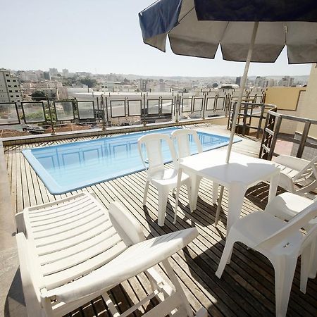 Galatas Central Hotel Patos de Minas Zewnętrze zdjęcie