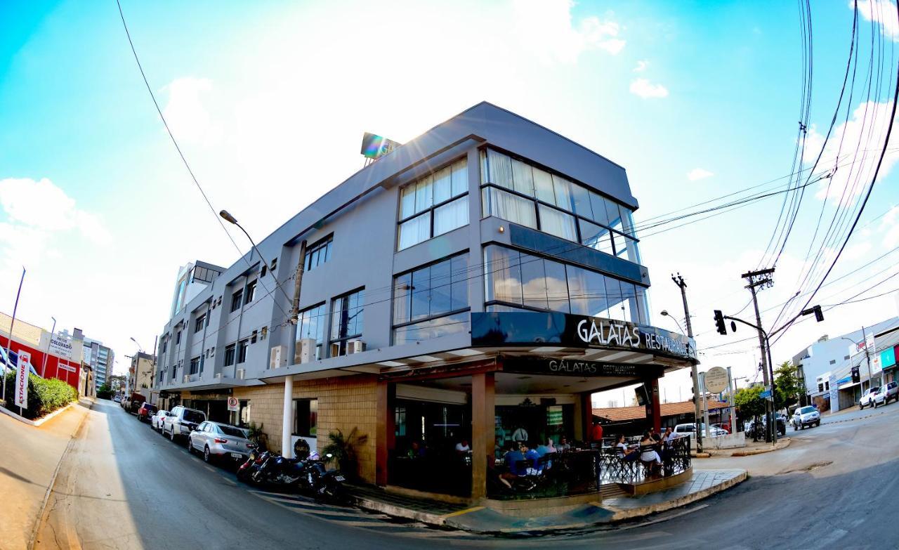 Galatas Central Hotel Patos de Minas Zewnętrze zdjęcie