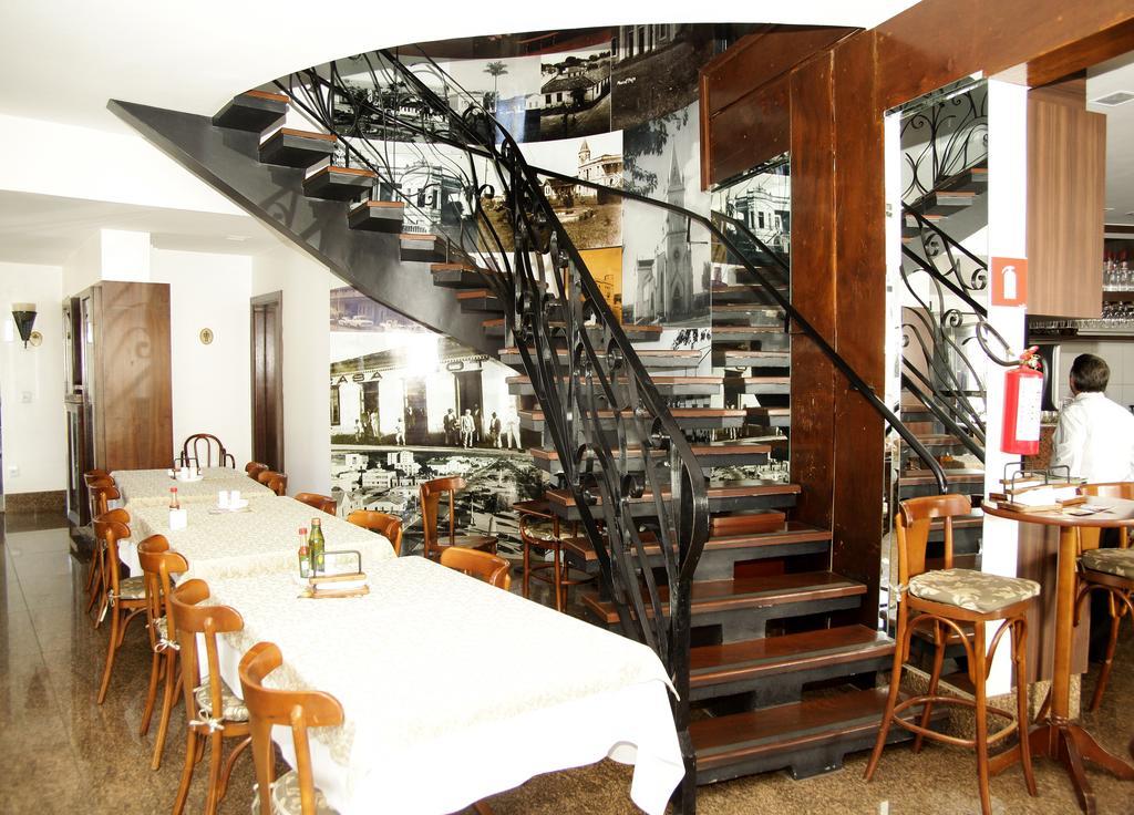 Galatas Central Hotel Patos de Minas Zewnętrze zdjęcie